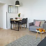 Horizon Penthouse - Sala Palatului I Cheap Parking I Big Balcony Apartman