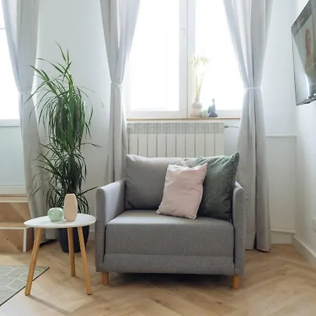 Apartment Horizon Penthouse - Sala Palatului I Cheap Parking I Big Balcony *