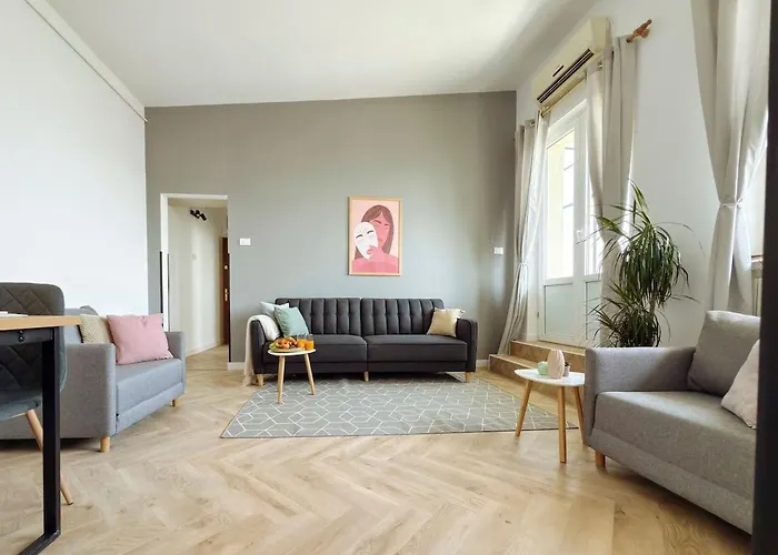 Horizon Penthouse - Sala Palatului * Бухарест